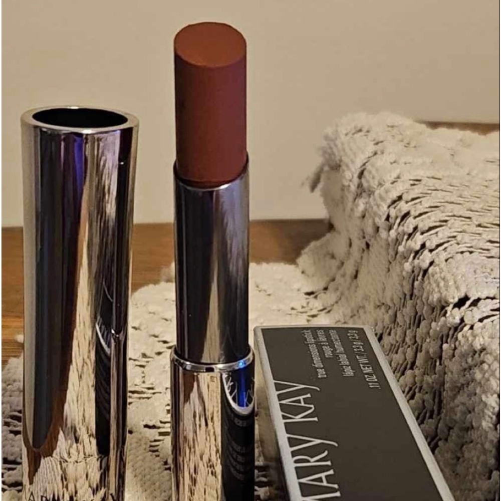 Mary Kay Lipstick Shade:Senne Brulee         Never Used